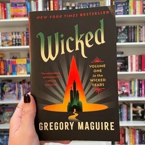 TikTok Fantasy Book: Wicked by Gregory Maguire